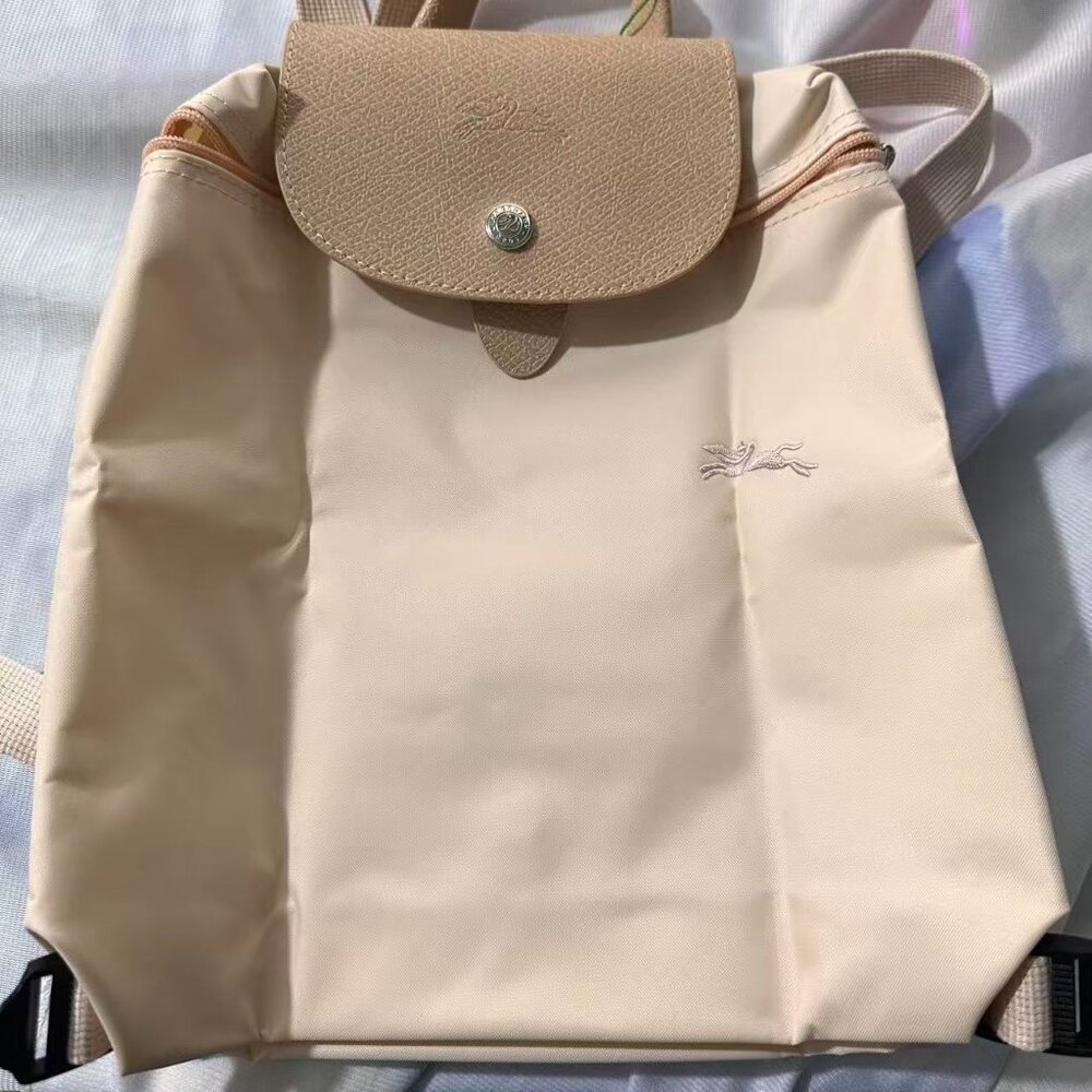 Longchamp Classic Mini Backpack - Picture 3 of 9